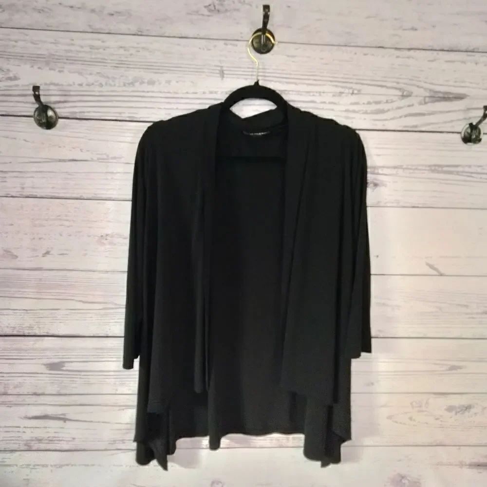 "Fashion Bug" woman's over  dress shirt or for sweater.
